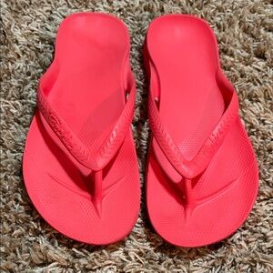 Archie’s Stylish Redish/ Coral Pink Flip Flops size 8